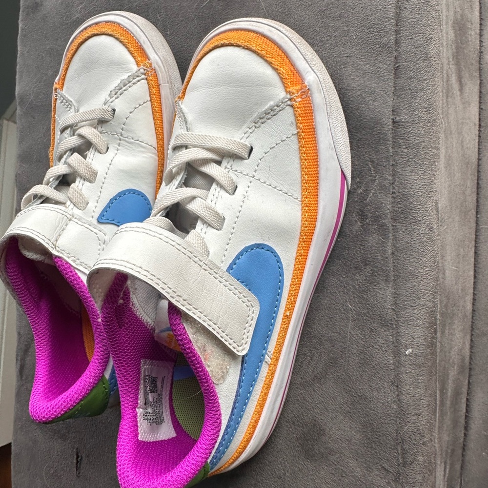 Nike Court Legacy and Tennis Shoe Sneakers Toddler Girl 11C Retro Swoosh - Picture 9 of 13